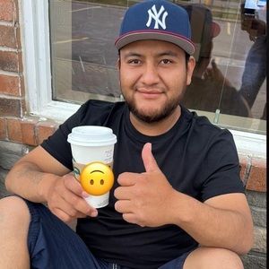Meet your Posher, Alejandro
